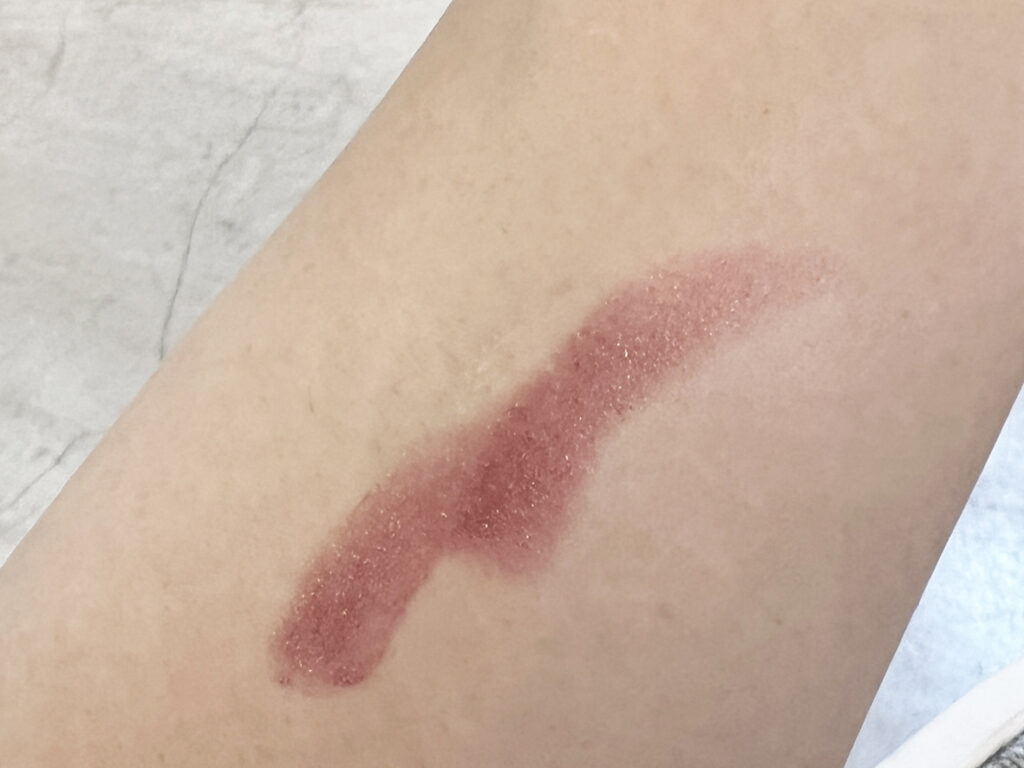 セラムフィットボリューミンググロースティック 新色